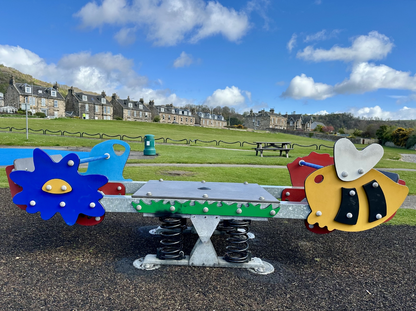the new east Links seesaw is attracting. attention!