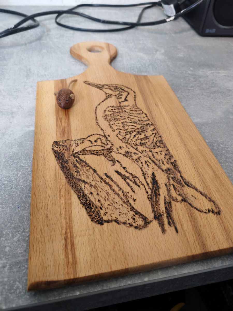 Pyrography chopping board
